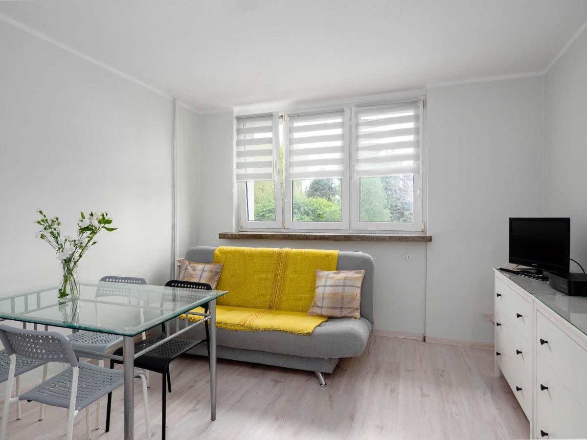 Sweet Honey Mieszkanie W Plocku Apartment Exterior photo